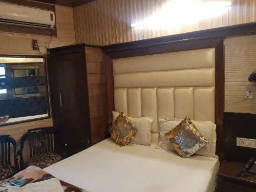 Hotel Roma Deluxe - New Delhi Railway Station Dış mekan fotoğraf