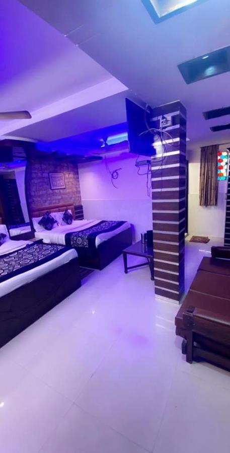 Hotel Roma Deluxe - New Delhi Railway Station Dış mekan fotoğraf