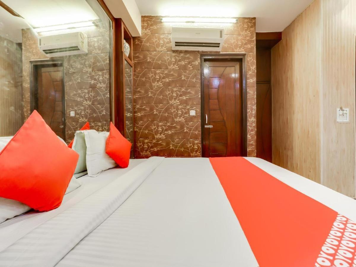 Hotel Roma Deluxe - New Delhi Railway Station Dış mekan fotoğraf
