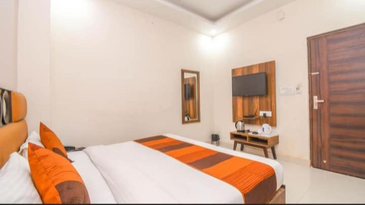 Hotel Roma Deluxe - New Delhi Railway Station Dış mekan fotoğraf